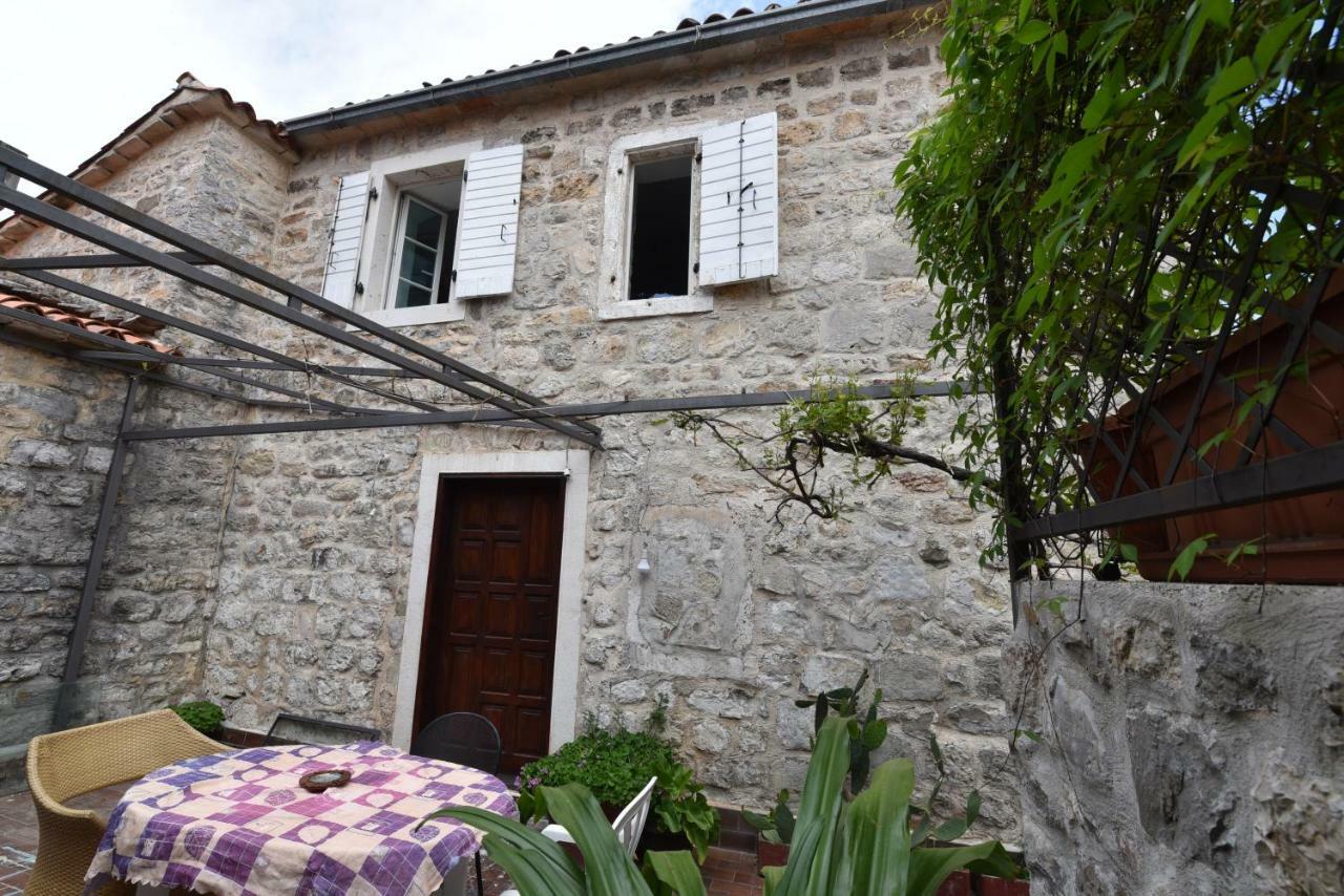 Hostel Michel Budva Exterior foto