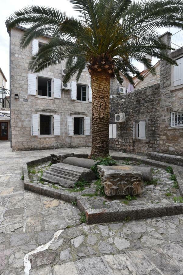 Hostel Michel Budva Exterior foto