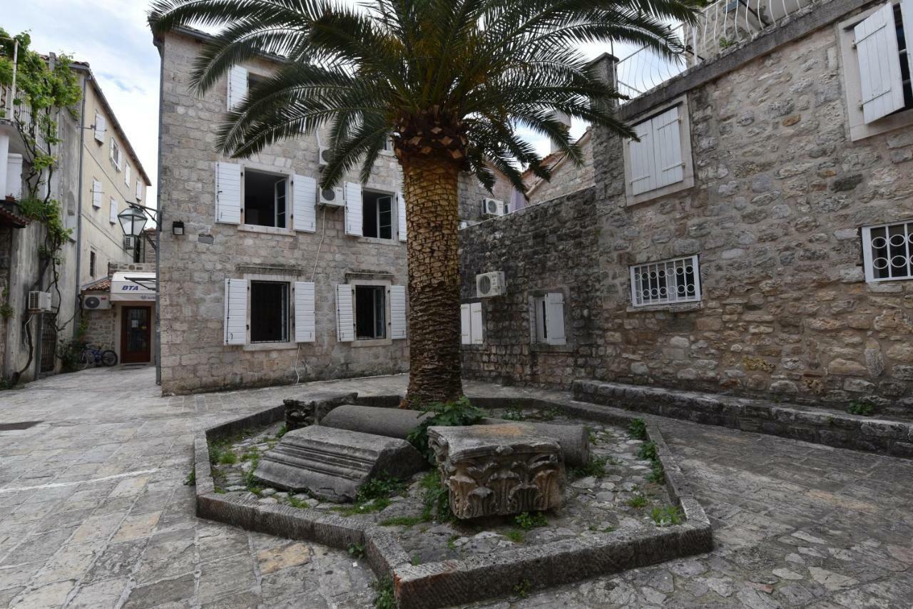 Hostel Michel Budva Exterior foto